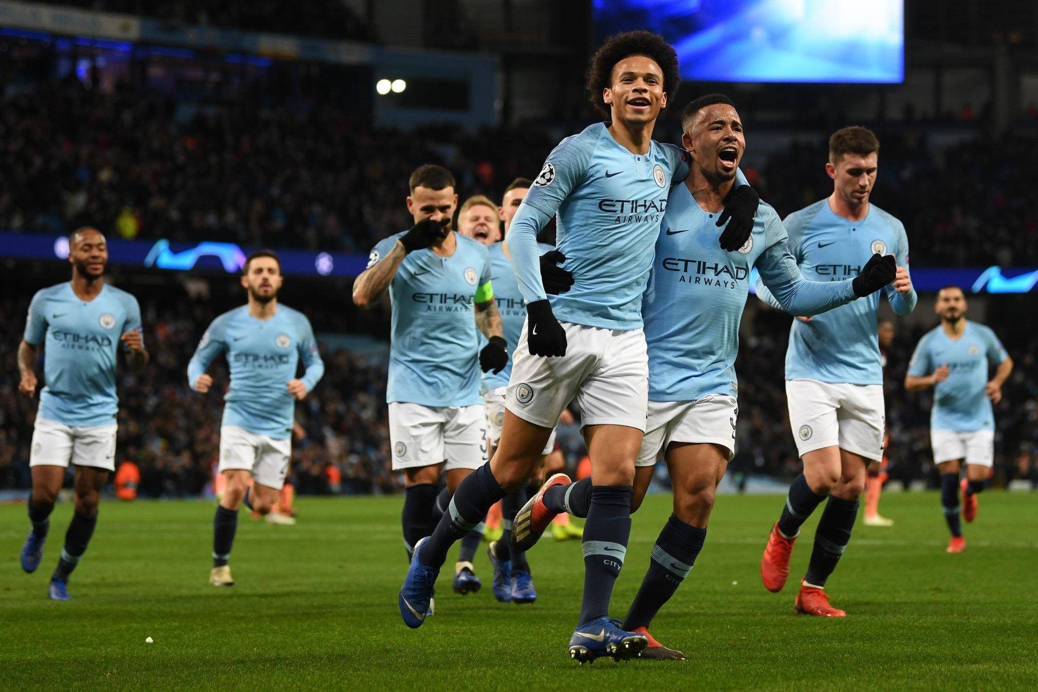 并且实现了 并且实现了