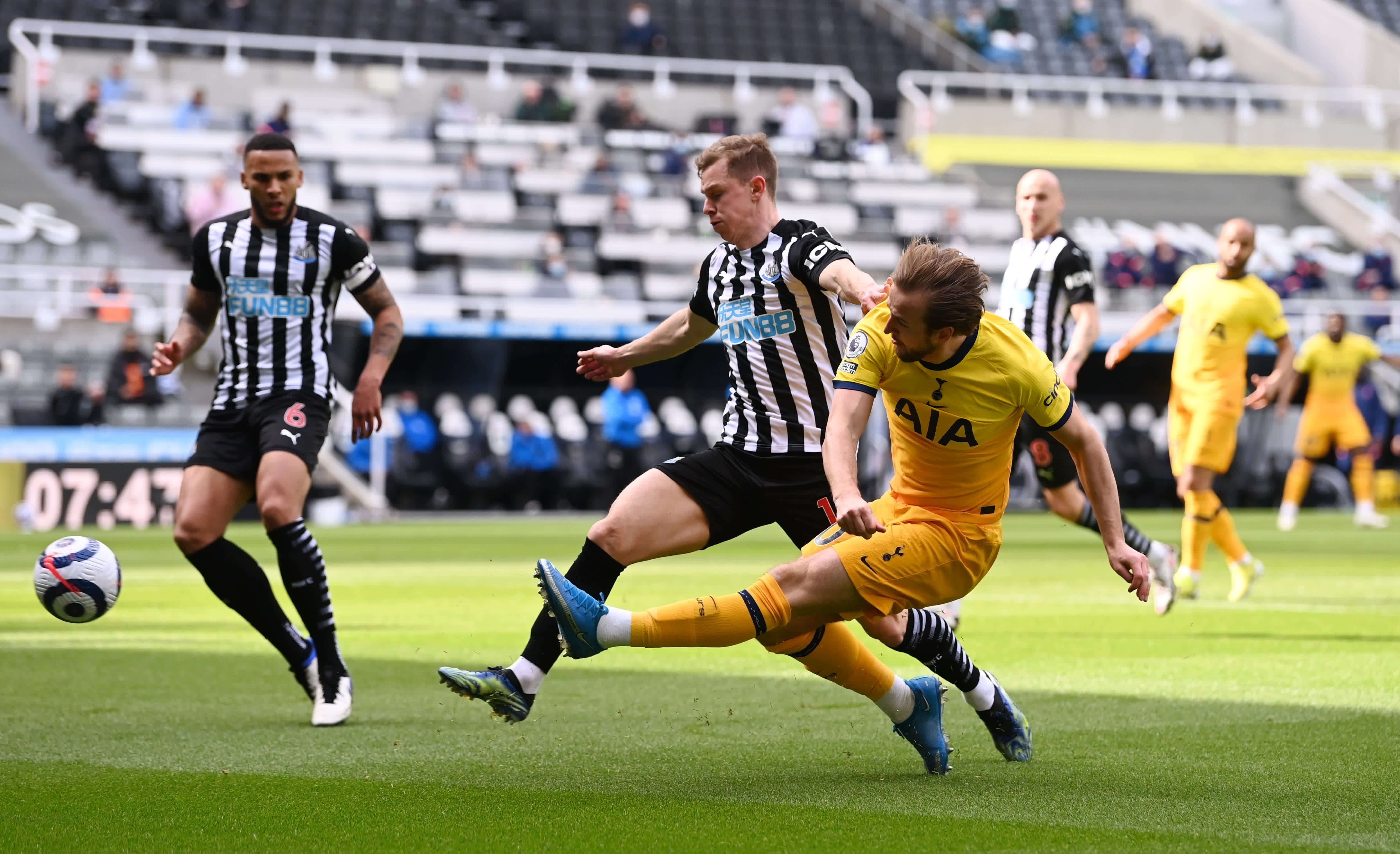 分析巴黎目 分析巴黎目